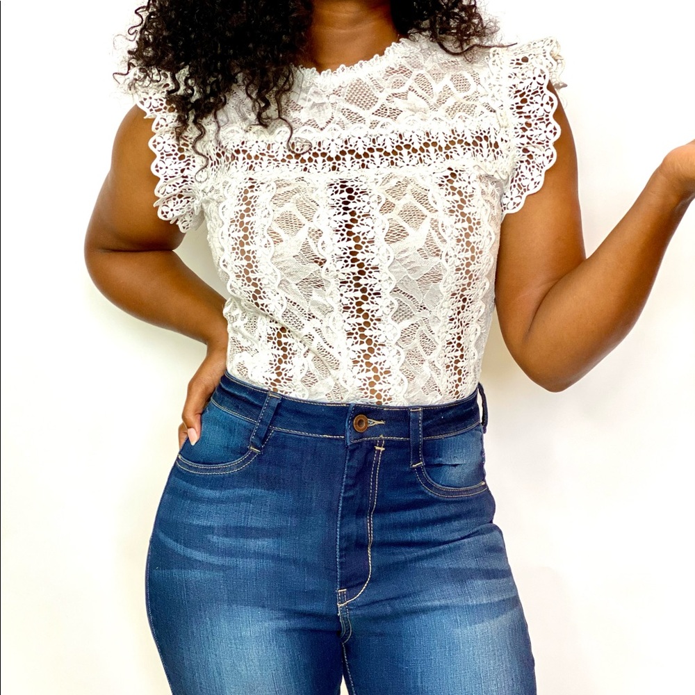 Laura Lace Bodysuit